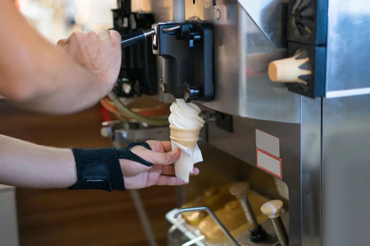 How Taylor Ice Cream Machines Improve Dessert Sales Fast?