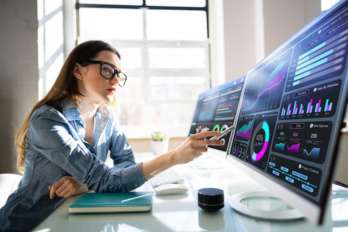 How Microsoft Dynamics Boosts CRM and ERP Efficiency?