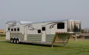 How to Find Affordable Living Quarter Horse Trailers for Sale