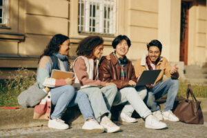 Professional Report Writing Services in Abu Dhabi: Elevate Your Academic and Business Success