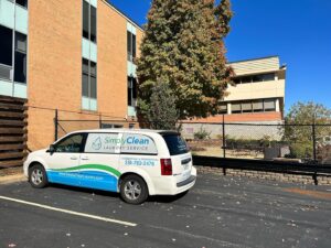 The Benefits of Laundry Pickup and Delivery for Busy Households
