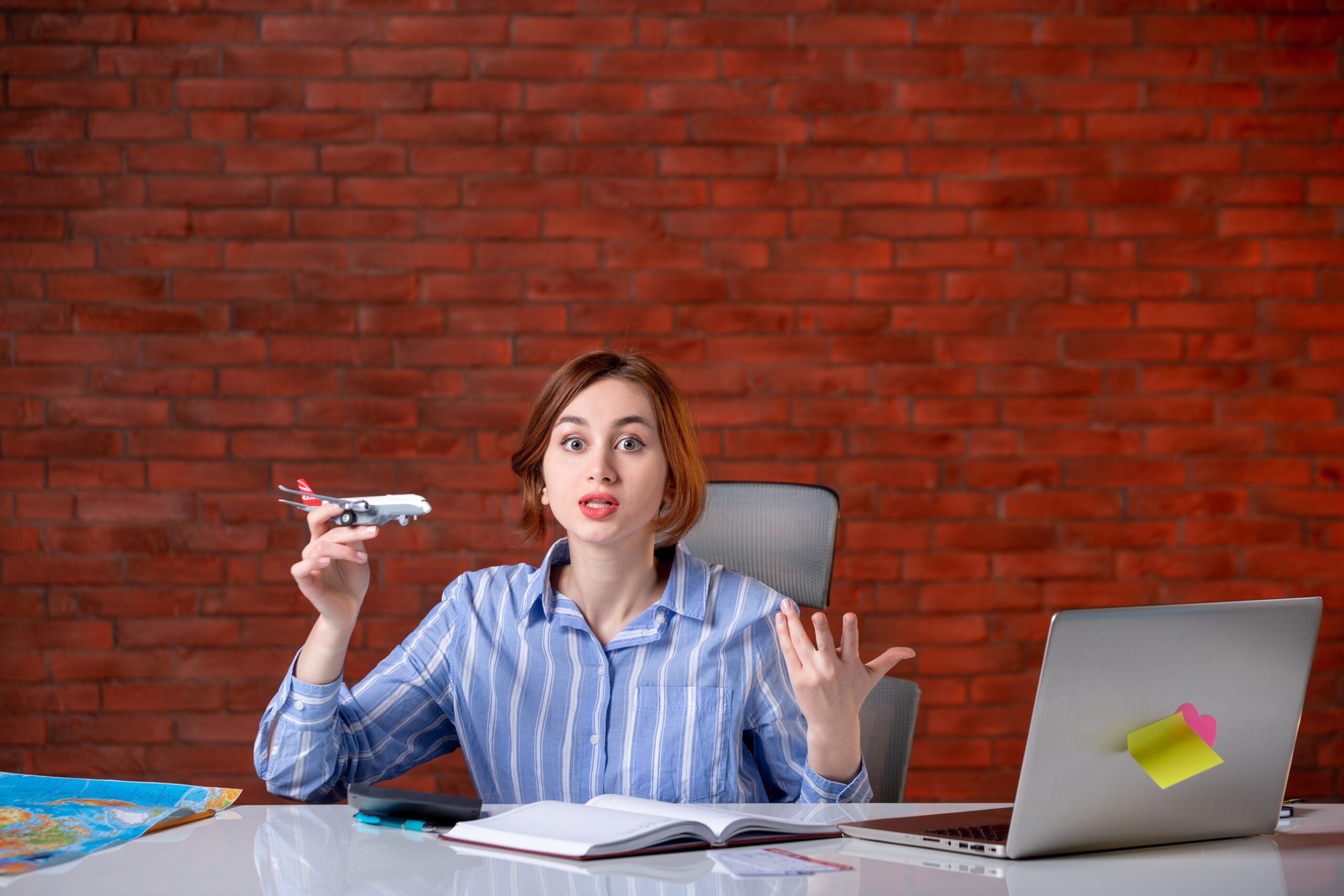 How Does a Visa Advisor Assist You In Immigration Success?