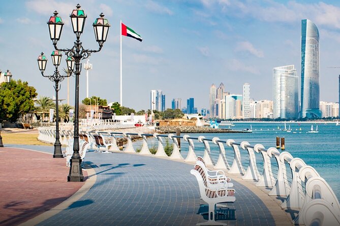 Abu Dhabi City Tour 8 Hours – Ultimate Day Trip with Dubai City Tour