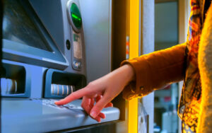 How to Deposit Cash at an ATM for Indian Investors