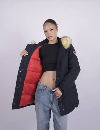 Paragoose: Exploring the Appeal of Modern Streetwear