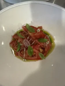How Does a Private Chef Adapt to the Rhythm of a Household?