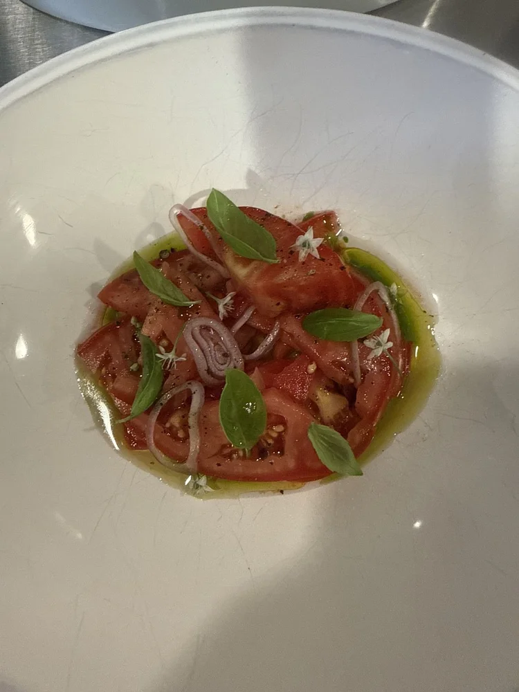 How Does a Private Chef Adapt to the Rhythm of a Household?