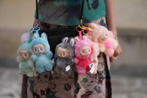 Labubu Poland Official Guide: Original Dolls, Mystery Boxes and Collectible Accessories